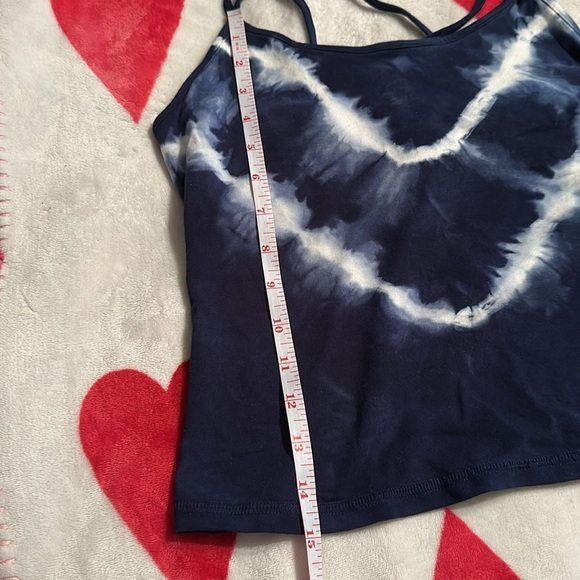 NWOT ELECTRIC & ROSE
Tie-Dye Active Crop Top XS - Picture 10 of 11